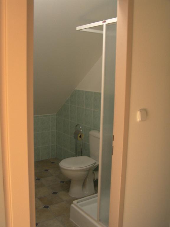 Bed and Breakfast Platanus Beckov Exterior foto