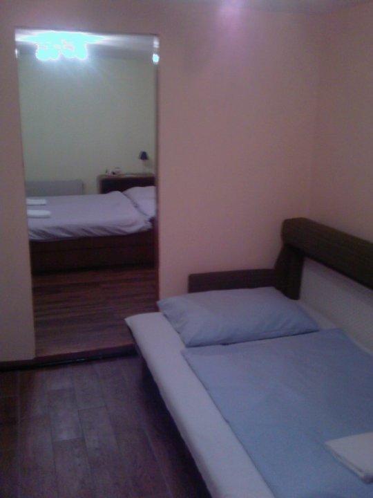 Bed and Breakfast Platanus Beckov Exterior foto